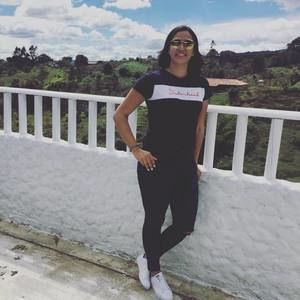 Meet your Posher, Paula